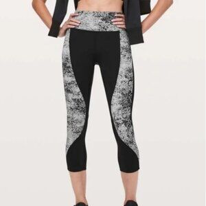 Lululemon Sweat & Repeat Crop *21" Black/Serigraph Starlight Black Multi 4